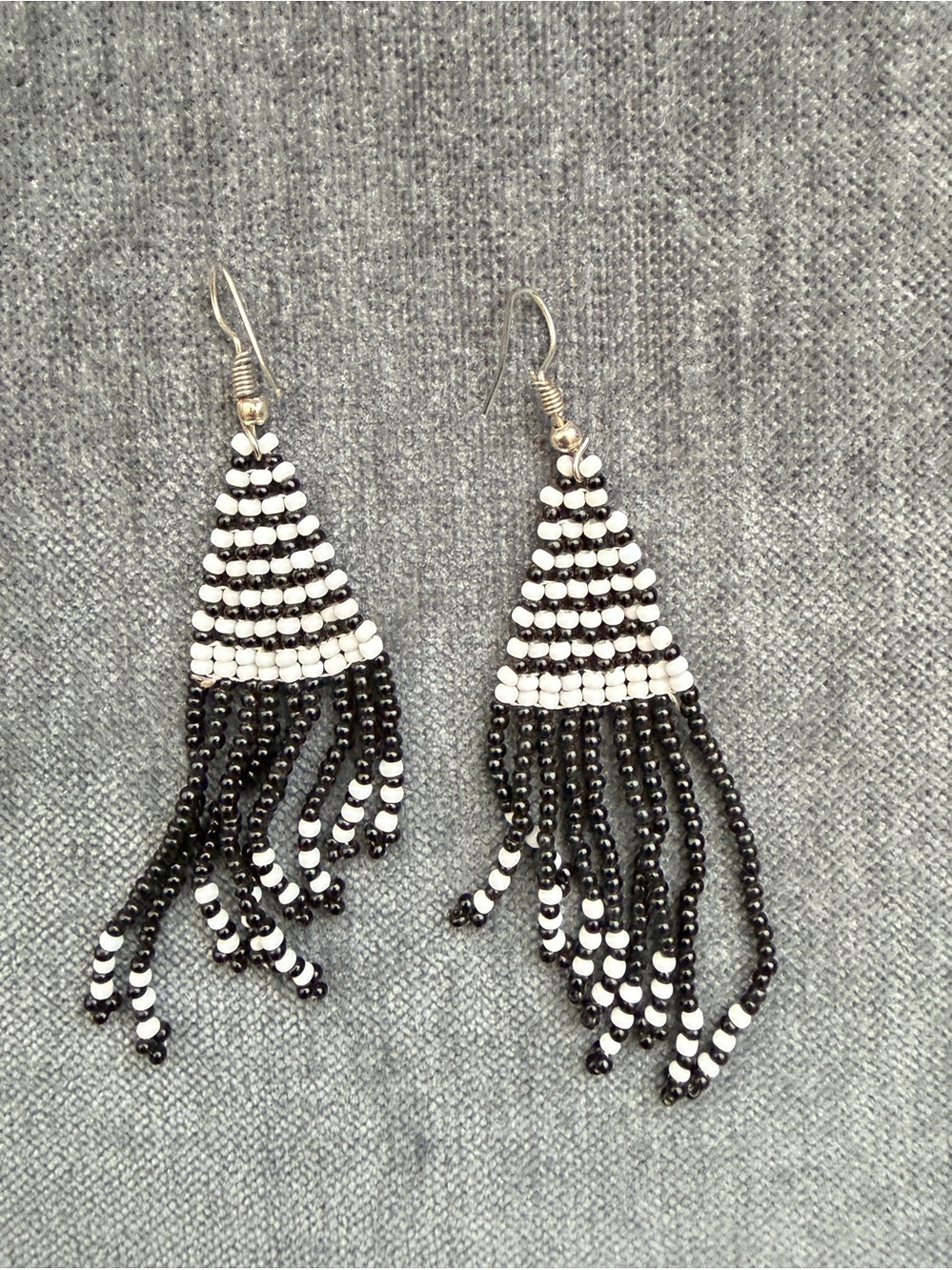 NEW African Handmade Beaded Black White Earrings. Bought in Africa. Masai